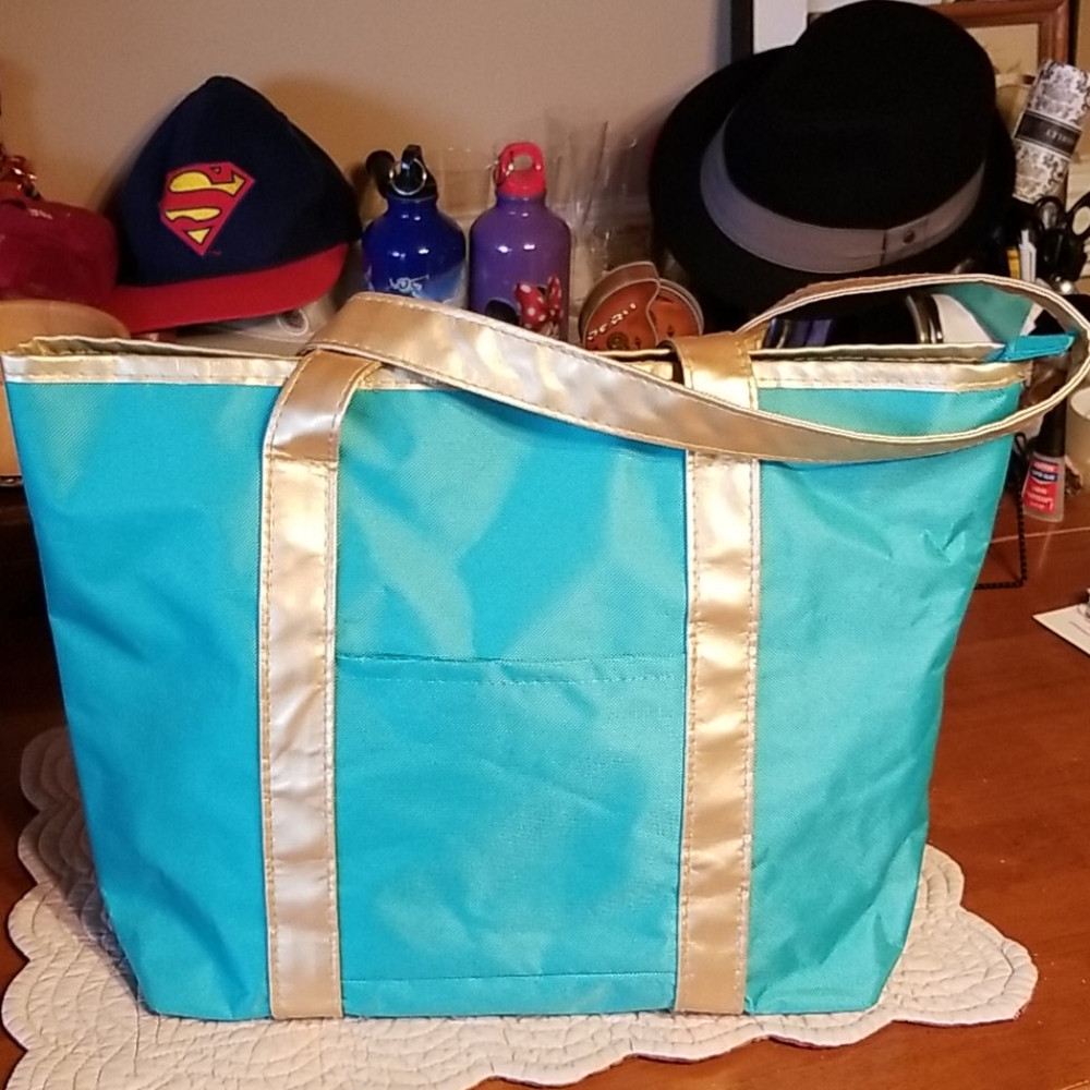 New Directions Tote.  NWOT.